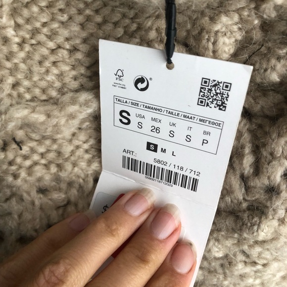 Warm winter sweater - Picture 3 of 4